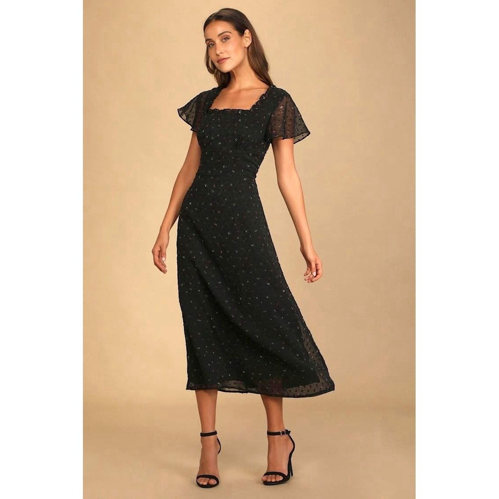 Lulu's Women's So Kiss Me Black Floral Print Swiss Dot Maxi Dress Sz S